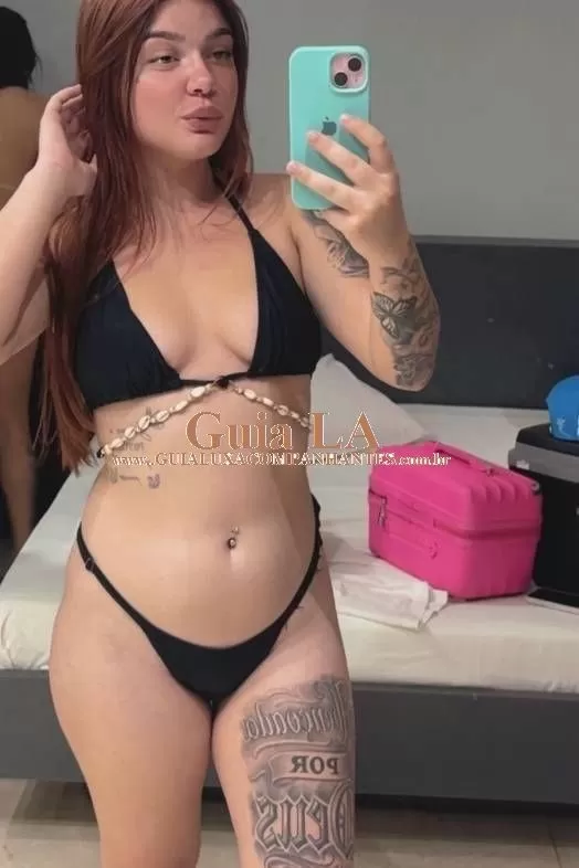 Thais Salles